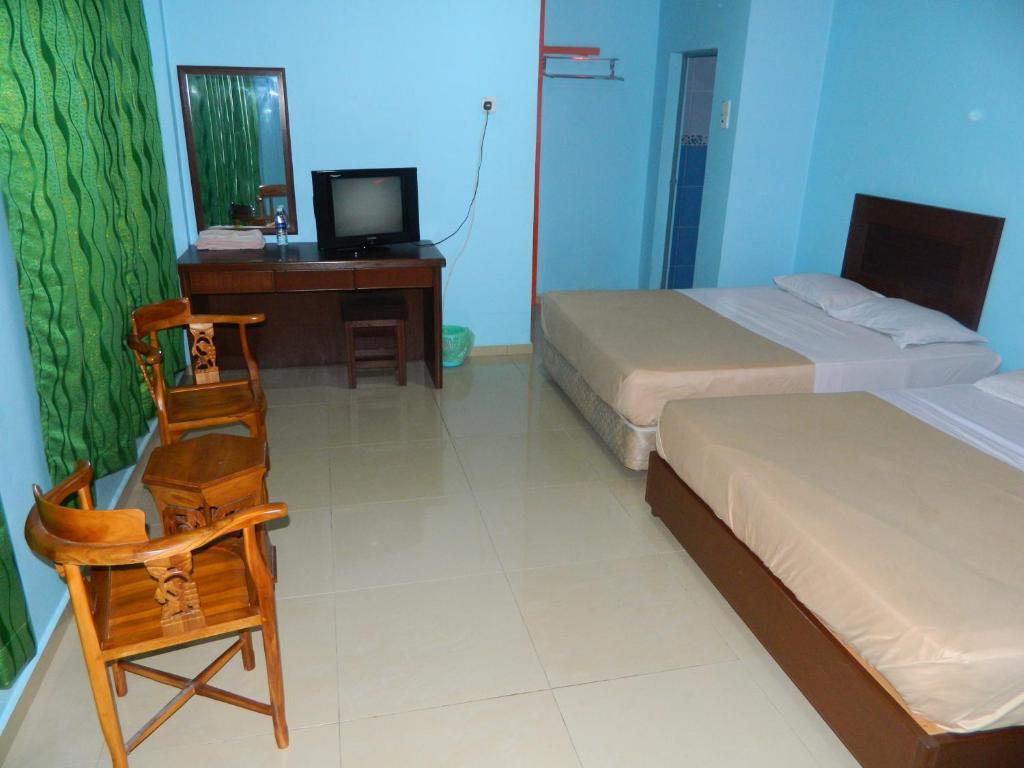 River Side Hotel Mersing Room photo